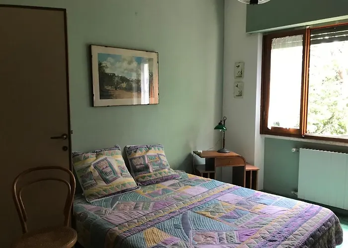 Il Semaforo A Due Passi Dal Centro Di *